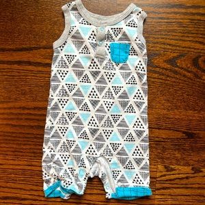 Lamaze patterned unisex sleeveless romper - 3-6 months